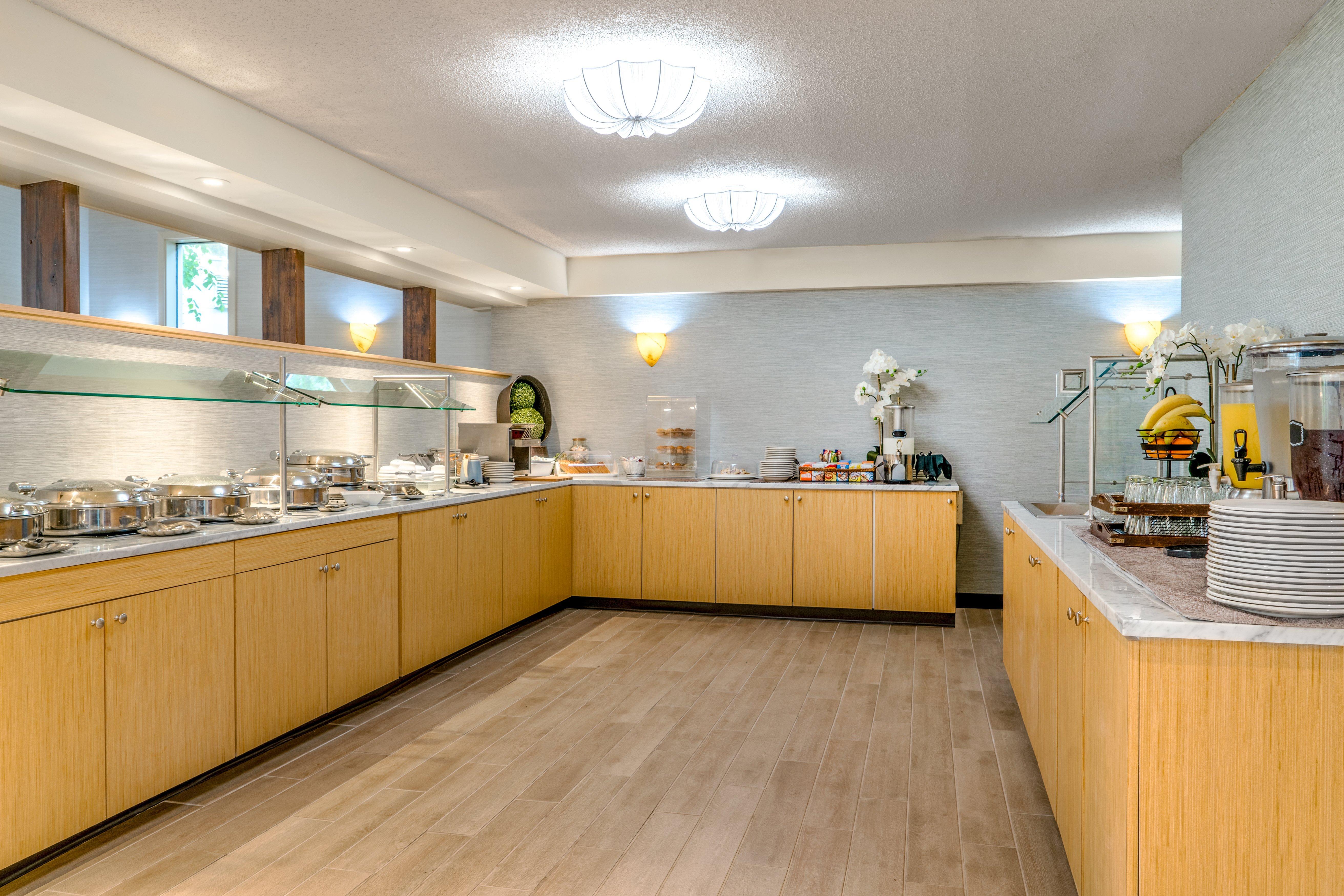 Holiday Inn Cape Cod - Hyannis By Ihg Exterior foto