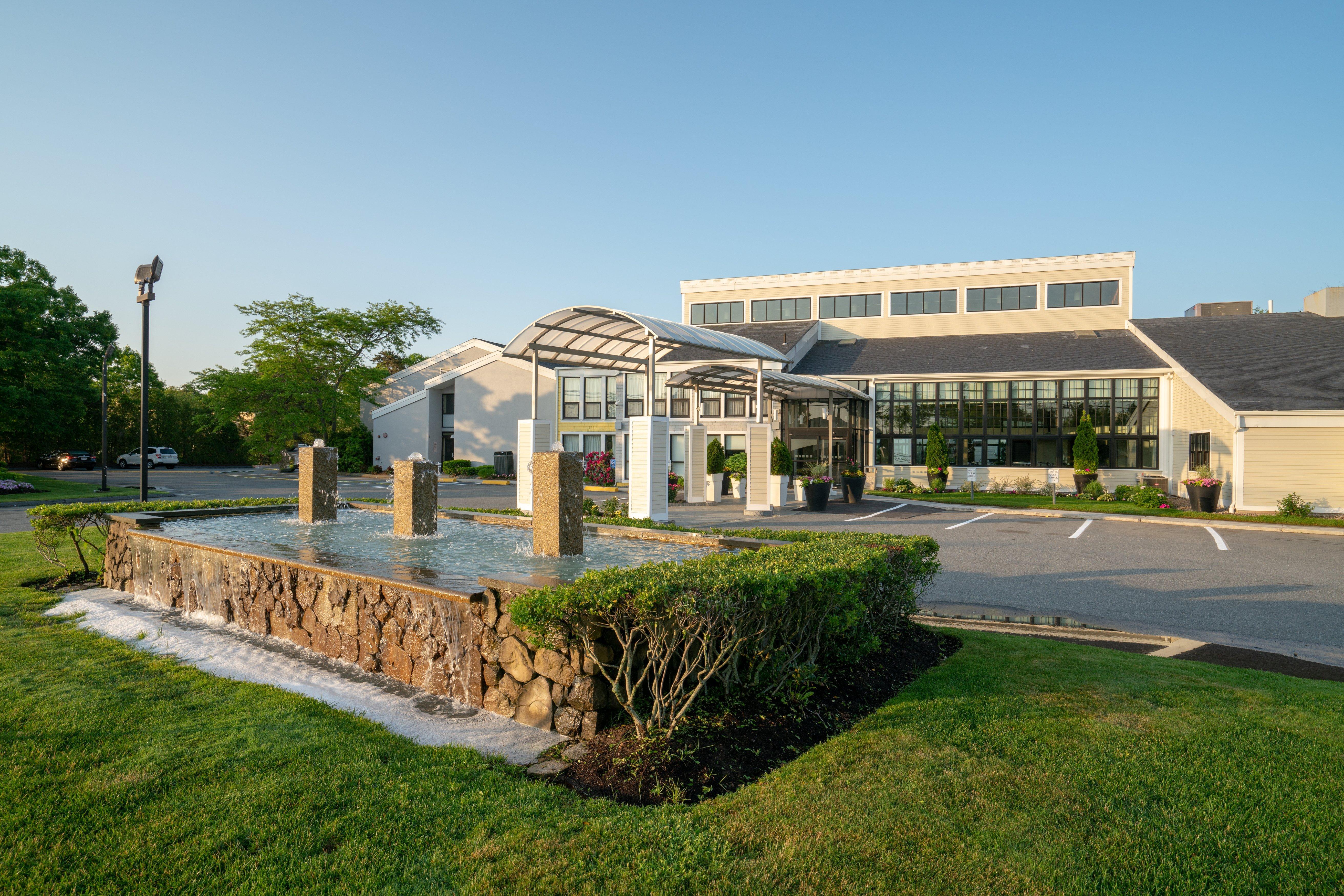 Holiday Inn Cape Cod - Hyannis By Ihg Exterior foto