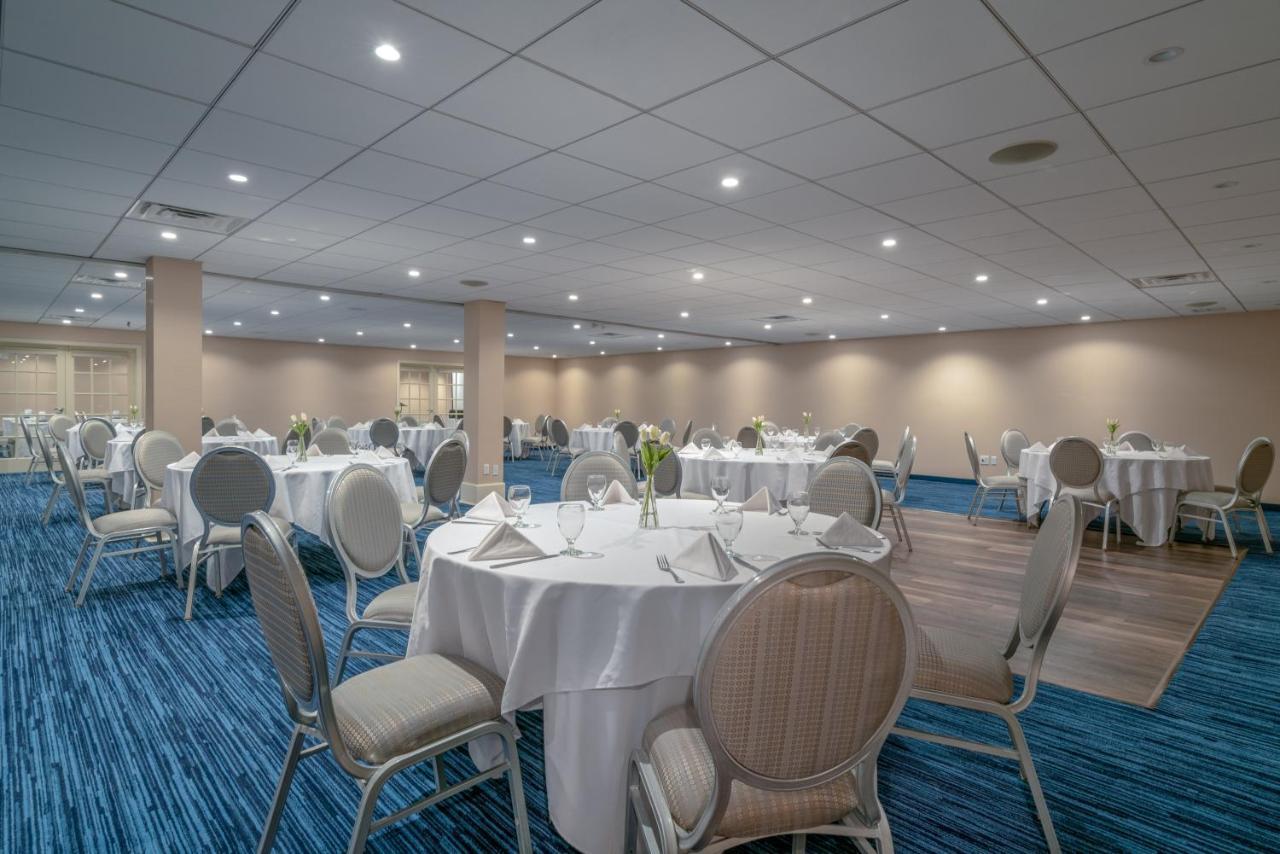 Holiday Inn Cape Cod - Hyannis By Ihg Exterior foto